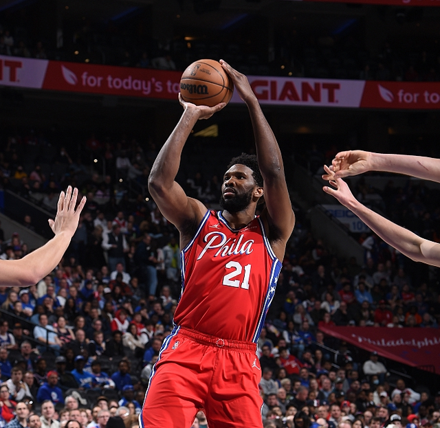 星空体育下载网址-NBA总决赛赛程吃紧；里昂关键时刻状态回暖；赛场秩序良好；球探报告显示潜力(nba季后赛什么开始)